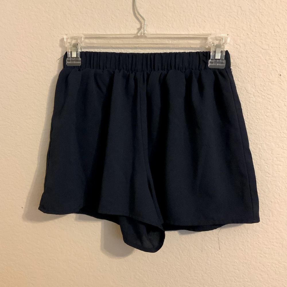 Hugh waisted flowy shorts